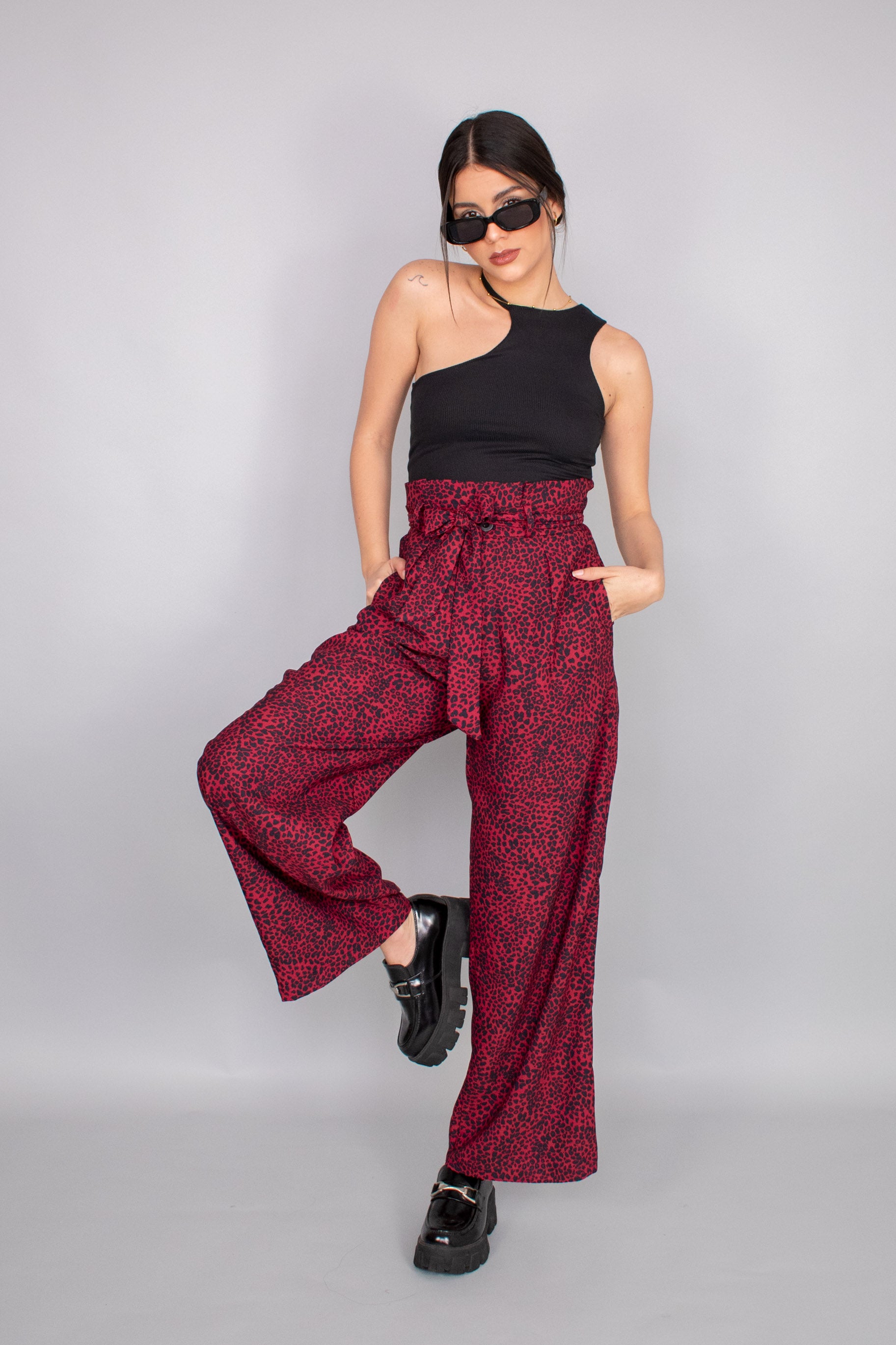 Pantalon palazzo best sale color vino