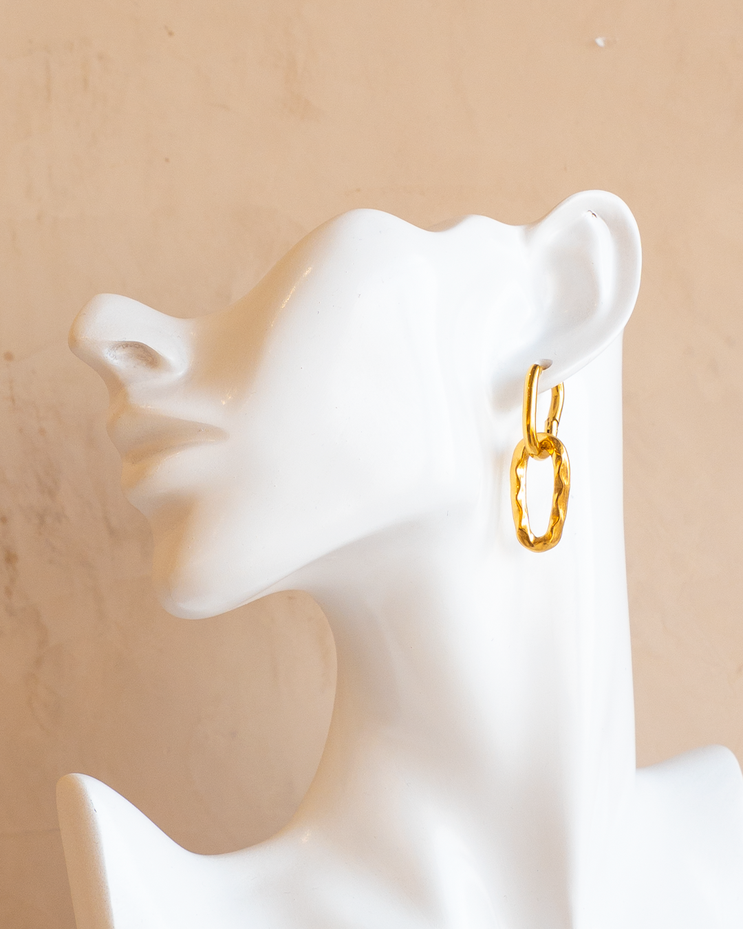 Arete Chain