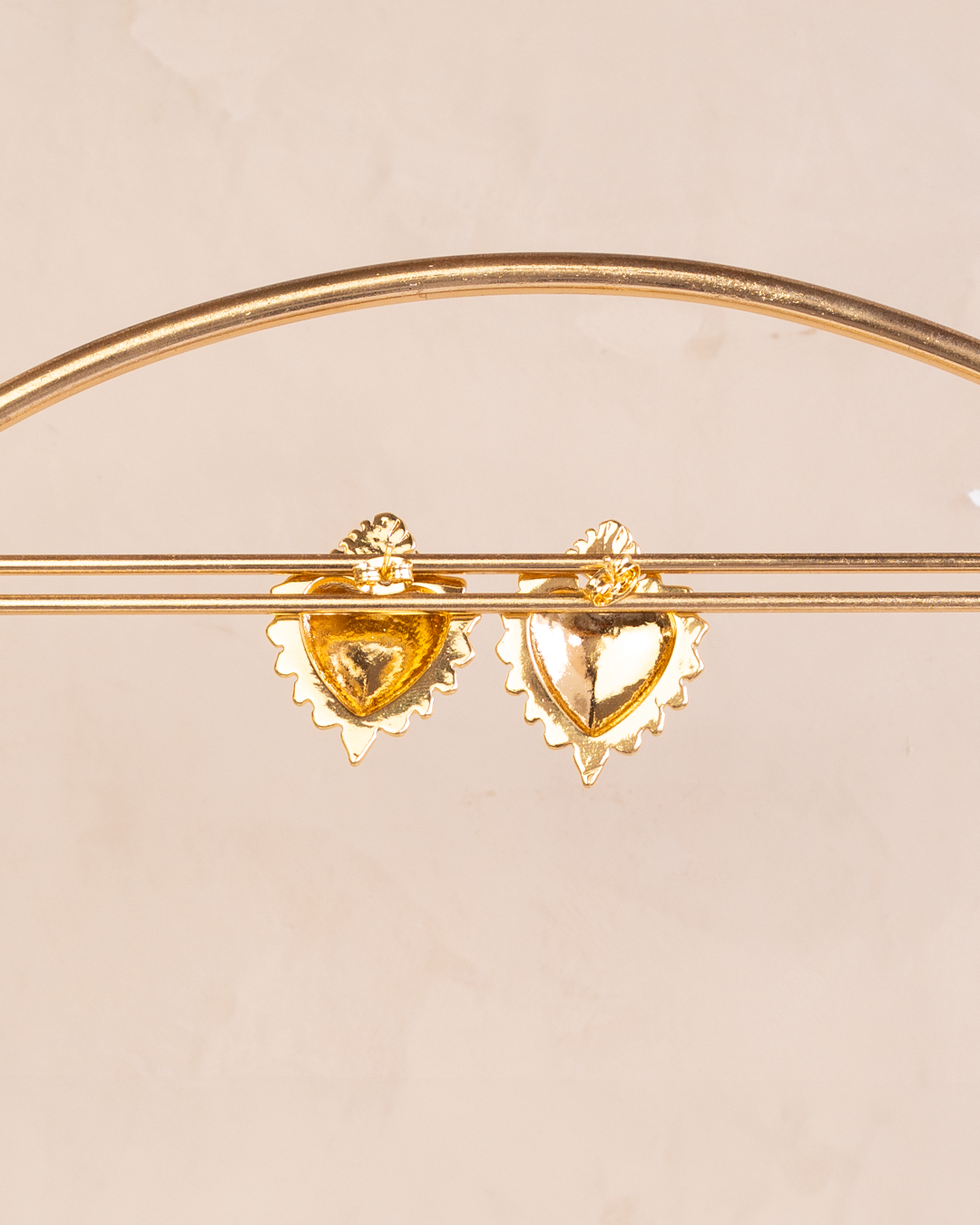 Arete Corazón Espinado