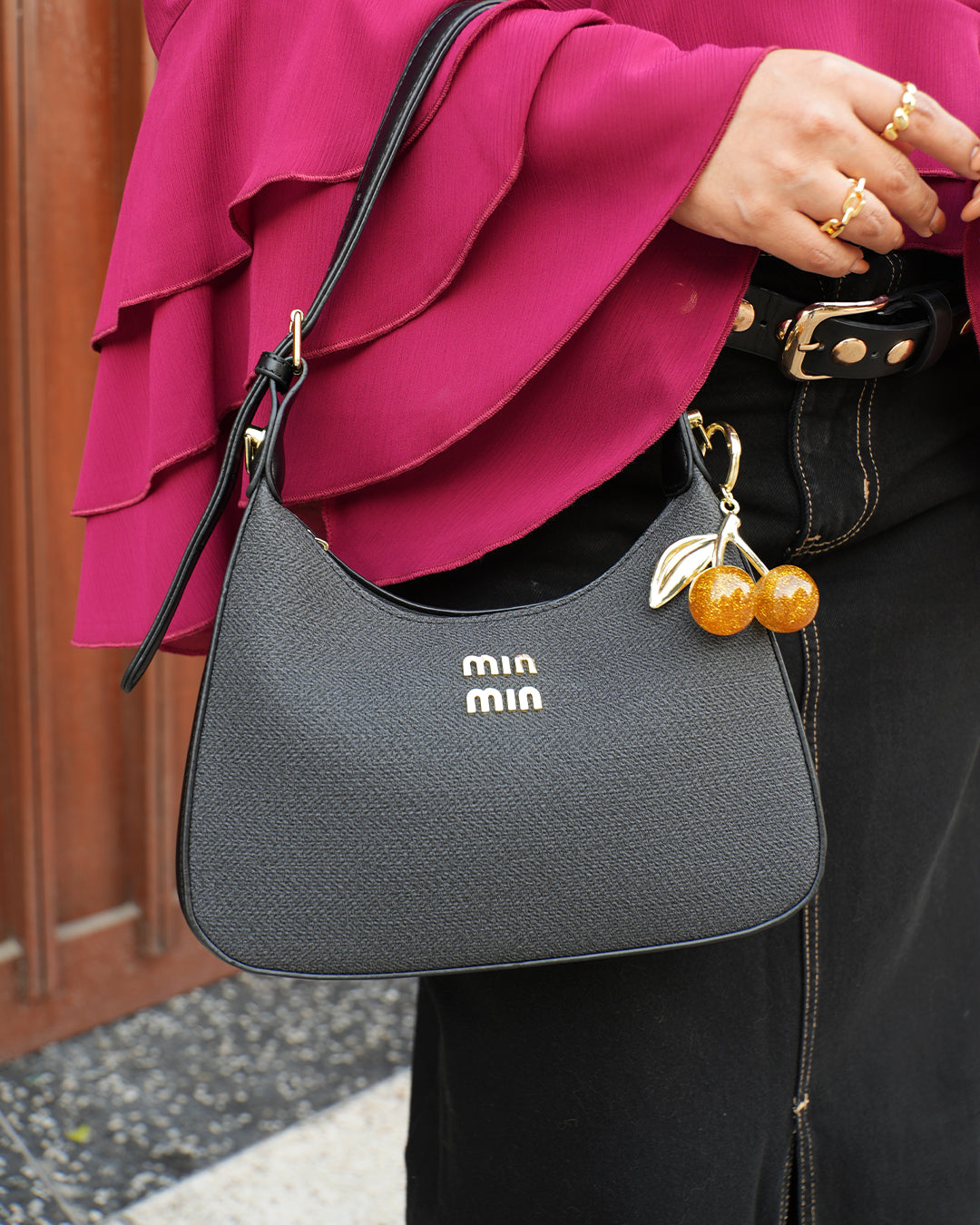 Cartera Charm