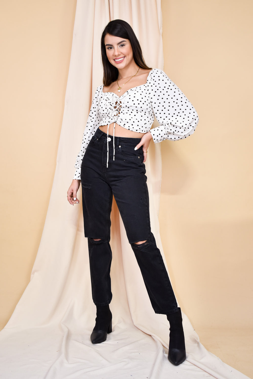 Pantalón jean Backmom Rasgado